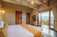 Cottage with king-size bed