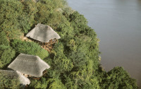 Birds-eye-view of chalets on the cliff