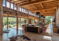 Lounge in lodge
