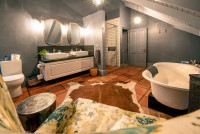 Mountain View ensuite