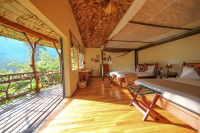 Twin suite
