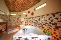 Honeymoon bathroom