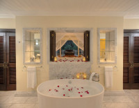 Executive suite Bathroom