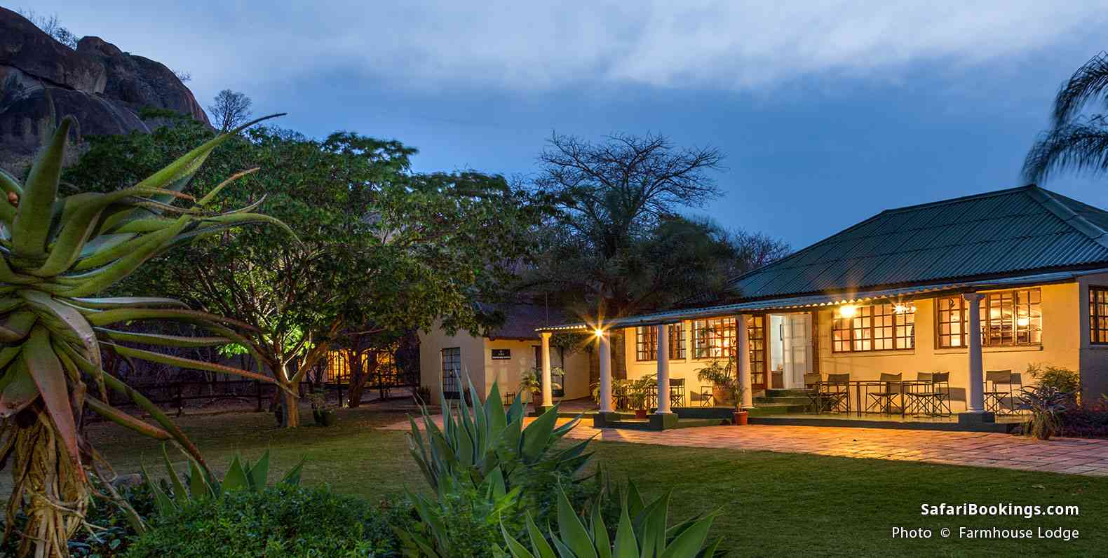 Farmhouse Lodge
