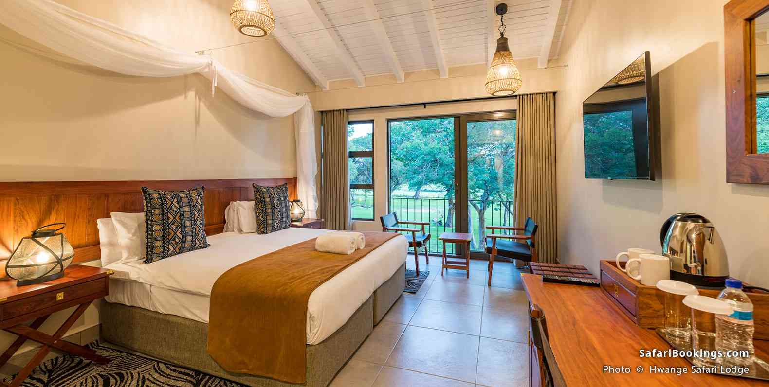 Hwange Safari Lodge
