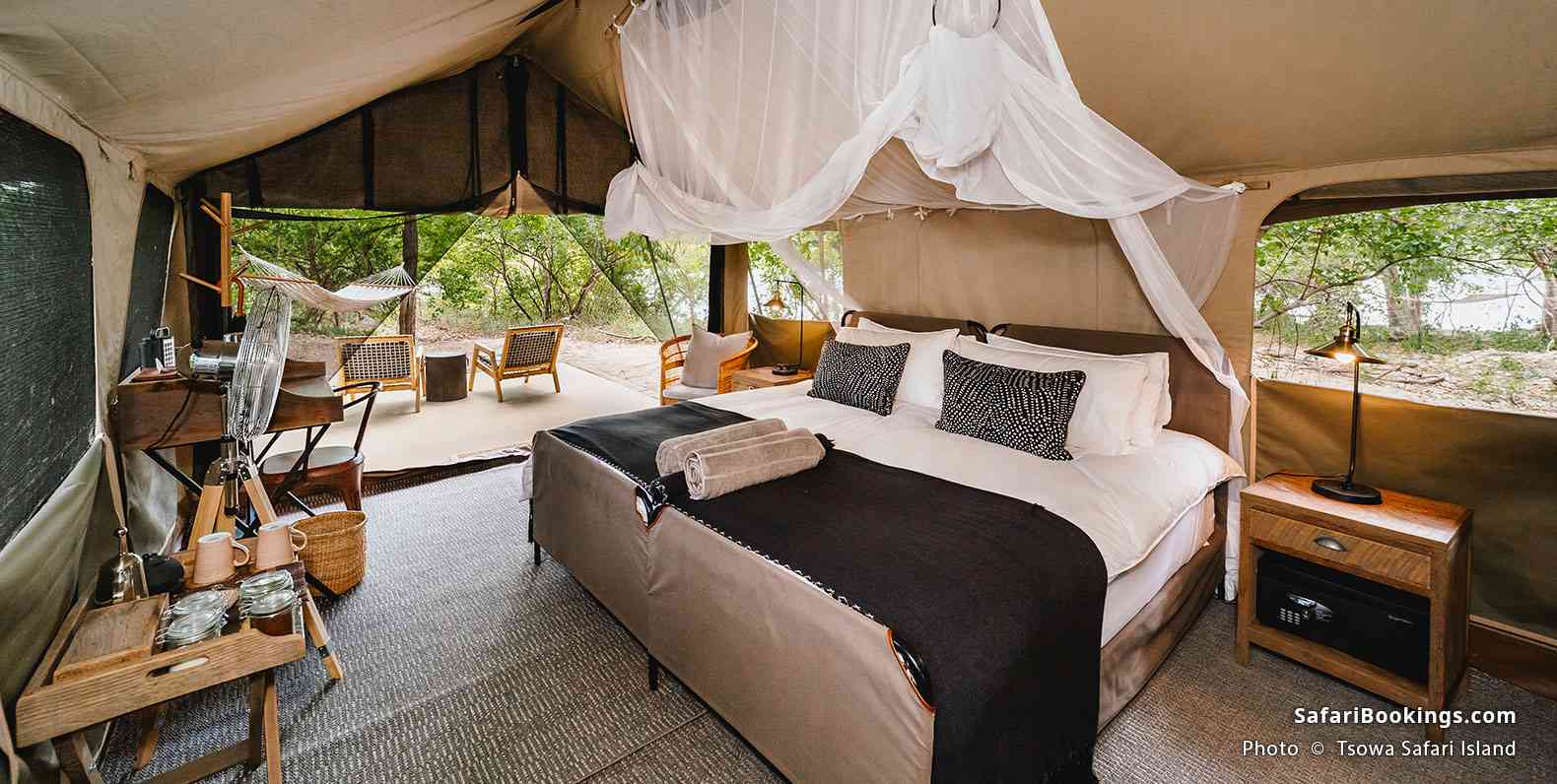 Tsowa Safari Island