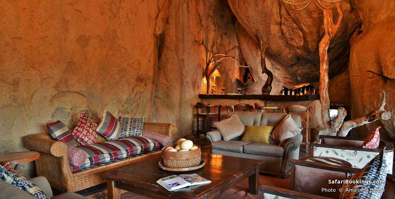 Amalinda Lodge interior with rocky walls