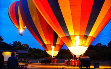 Balloon safari at dawn