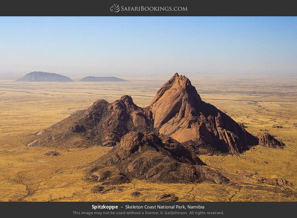 Spitzkoppe in Skeleton Coast National Park, Namibia