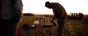 Coffee in the bush before a hot-air balloon safari