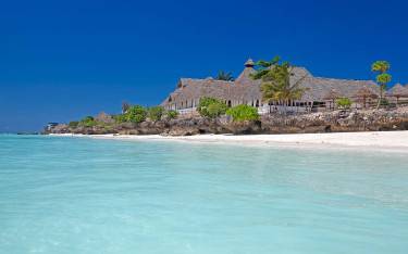 Turquoise waters lapping on the beach