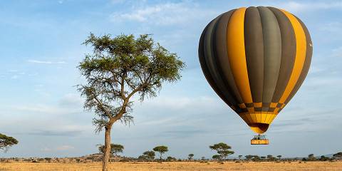 Tour Getaway with Hot Balloon for Honeymooners