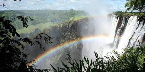 12-Day Luxury Zambia Safari & Victoria Falls Tour