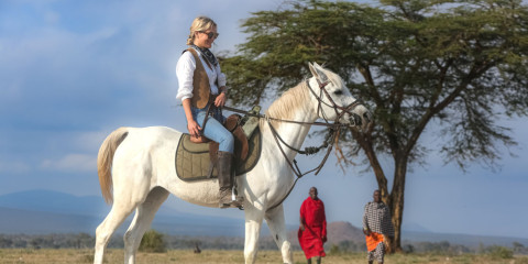 6-Day Fly-in Luxury Safari, Kilimanjaro Hike & Horseride