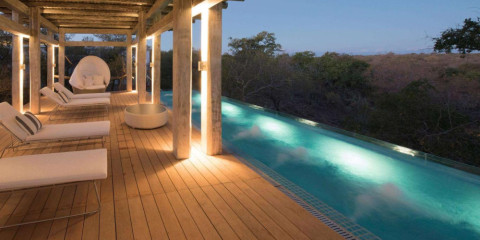 3-Day Kapama Buffalo Camp Fly-in Safari from Cape Town