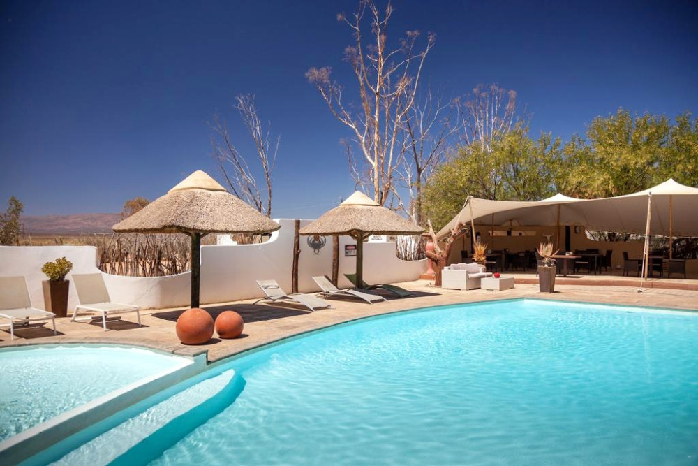 Inverdoorn Luxury Safari