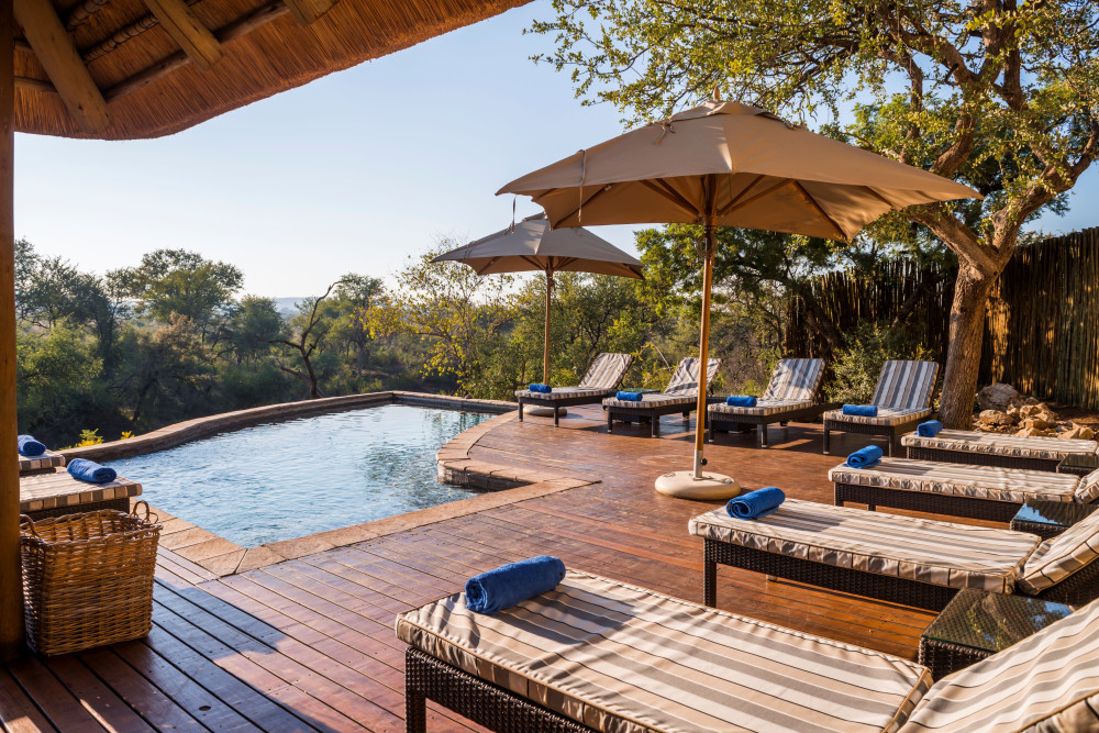 Madikwe Luxury Thakadu River Camp Safari