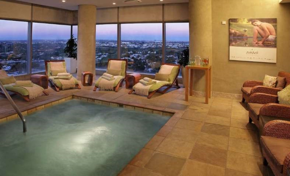 Luxury Johannesburg and Safari City Stay