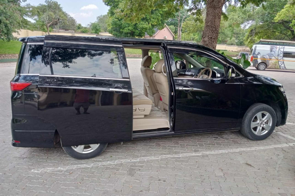 Kasane/Victoria Falls - Bots/Zim Transfer Services